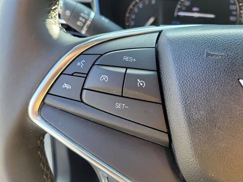 Used 2018 Cadillac XT5 FWD w/ LPO, Wheel Lock Package image 45