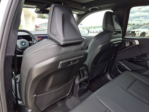 New 2026 BMW X3 xDrive30i w/ Premium Package AWD/4WD image 17