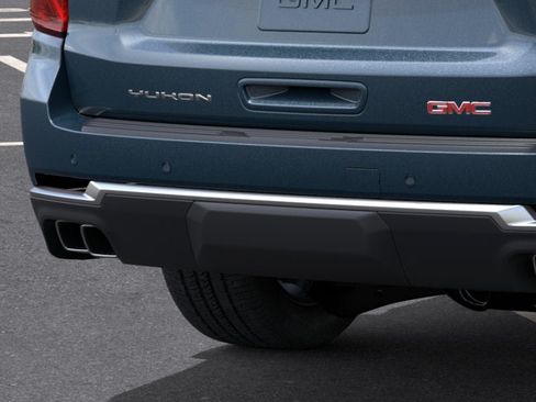 New 2026 GMC Yukon XL Denali RWD image 14