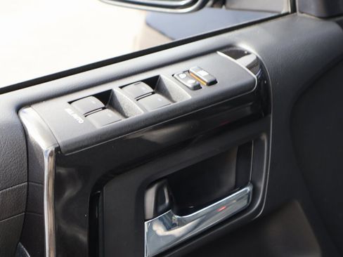 Used 2019 Toyota 4Runner Limited image 21