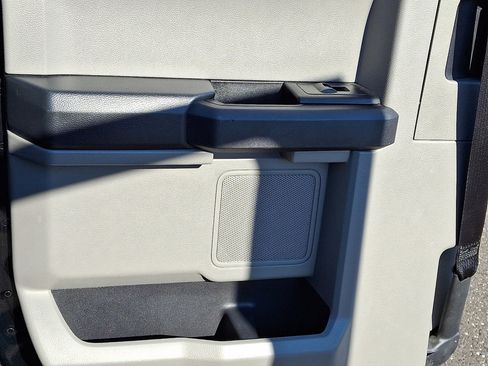 Used 2018 Ford F150 XL w/ Equipment Group 101A Mid image 19