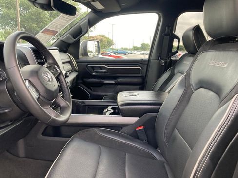 Used 2024 RAM 1500 Laramie AWD/4WD image 8