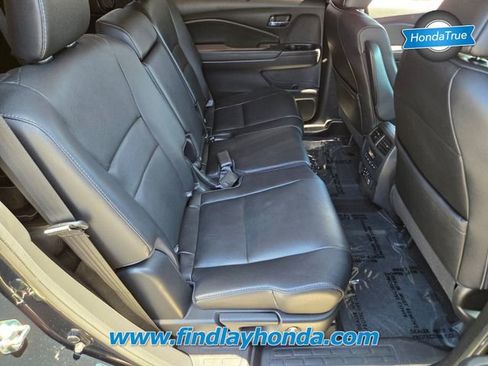 Certified 2018 Honda Pilot Touring image 20