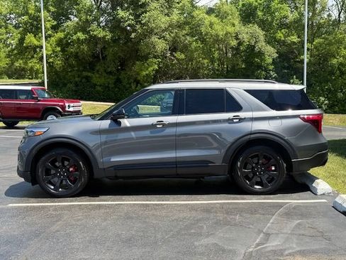 Used 2023 Ford Explorer ST w/ Equipment Group 401A AWD/4WD image 4
