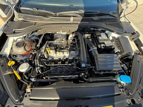Used 2020 Volkswagen Jetta SE image 20