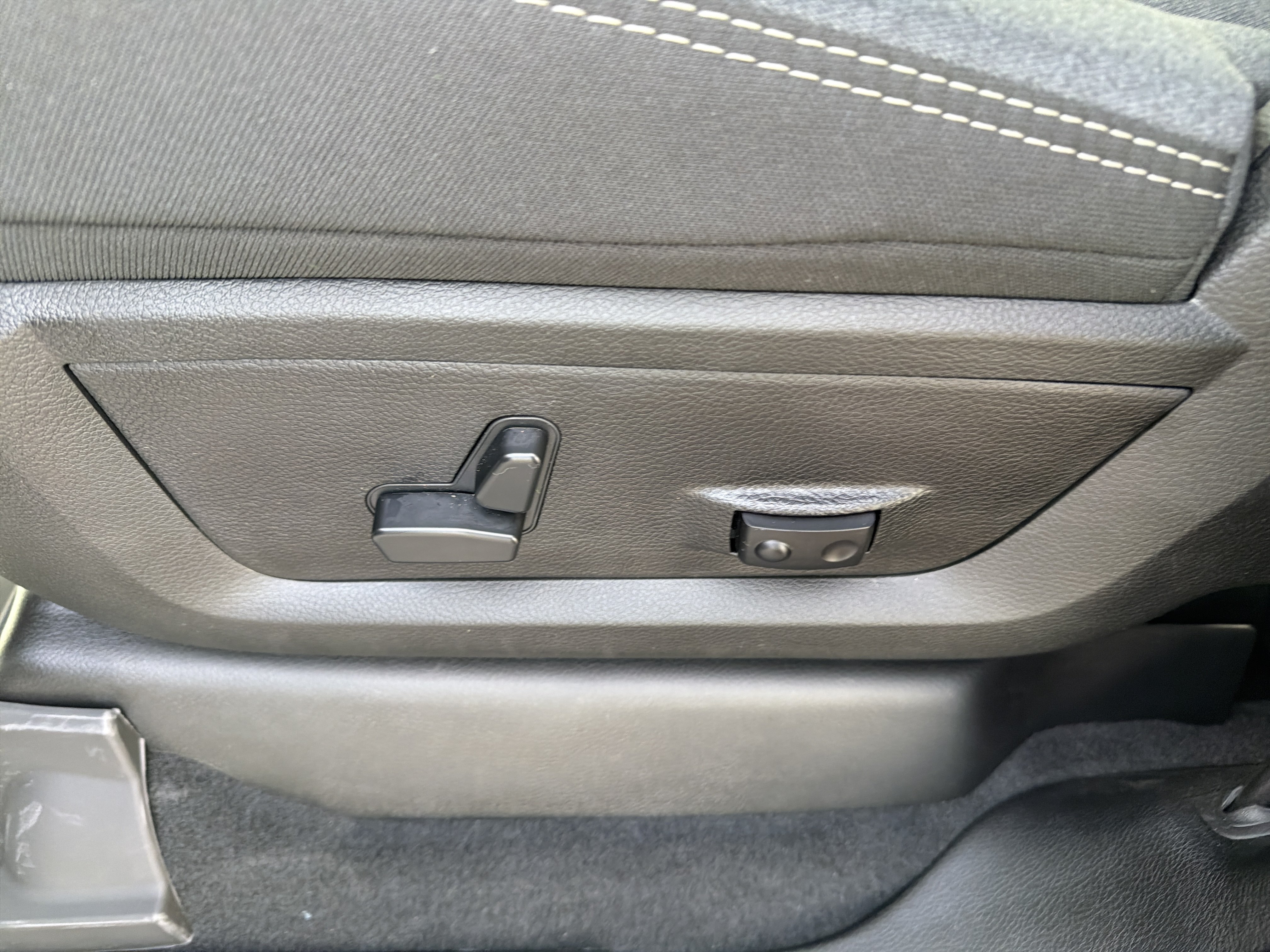 New 2026 RAM 2500 Big Horn AWD/4WD image 14