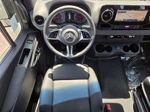 New 2026 Mercedes-Benz Sprinter 2500 image 20