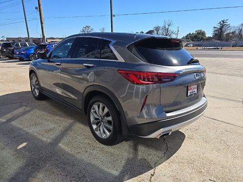 Used 2021 INFINITI QX50 Pure image 8