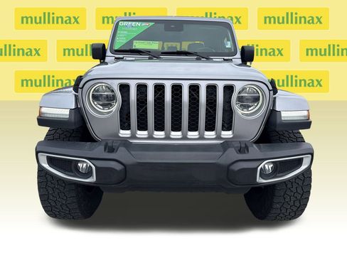 Used 2020 Jeep Gladiator Overland image 10
