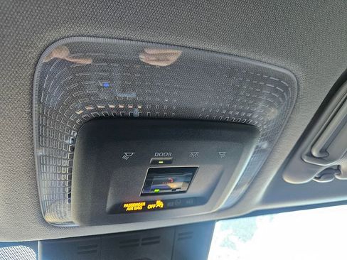 Used 2023 Toyota Prius LE image 29