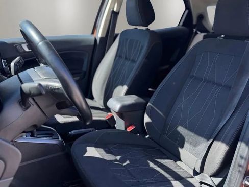 Used 2019 Ford EcoSport SE FWD image 8