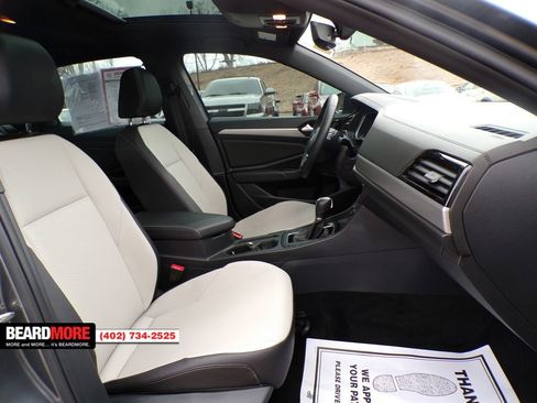 Used 2019 Volkswagen Jetta R-Line w/ R-Line Cold Weather Package image 19
