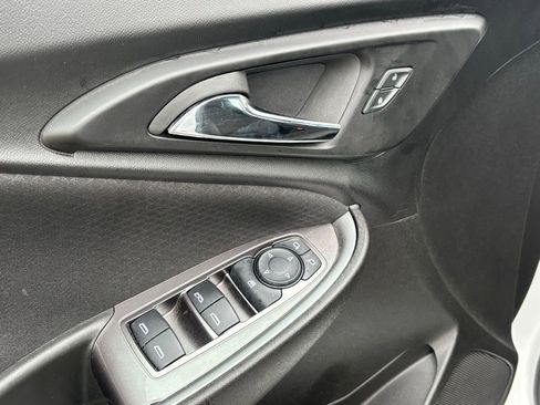 Used 2024 Chevrolet Malibu LT image 26