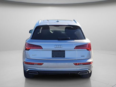 Used 2023 Audi Q5 2.0T Premium w/ Convenience Package image 24