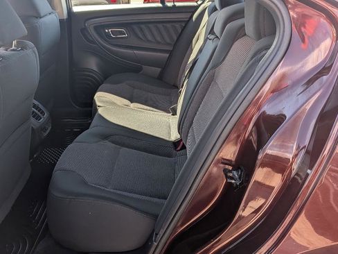 Used 2012 Ford Taurus SEL image 10