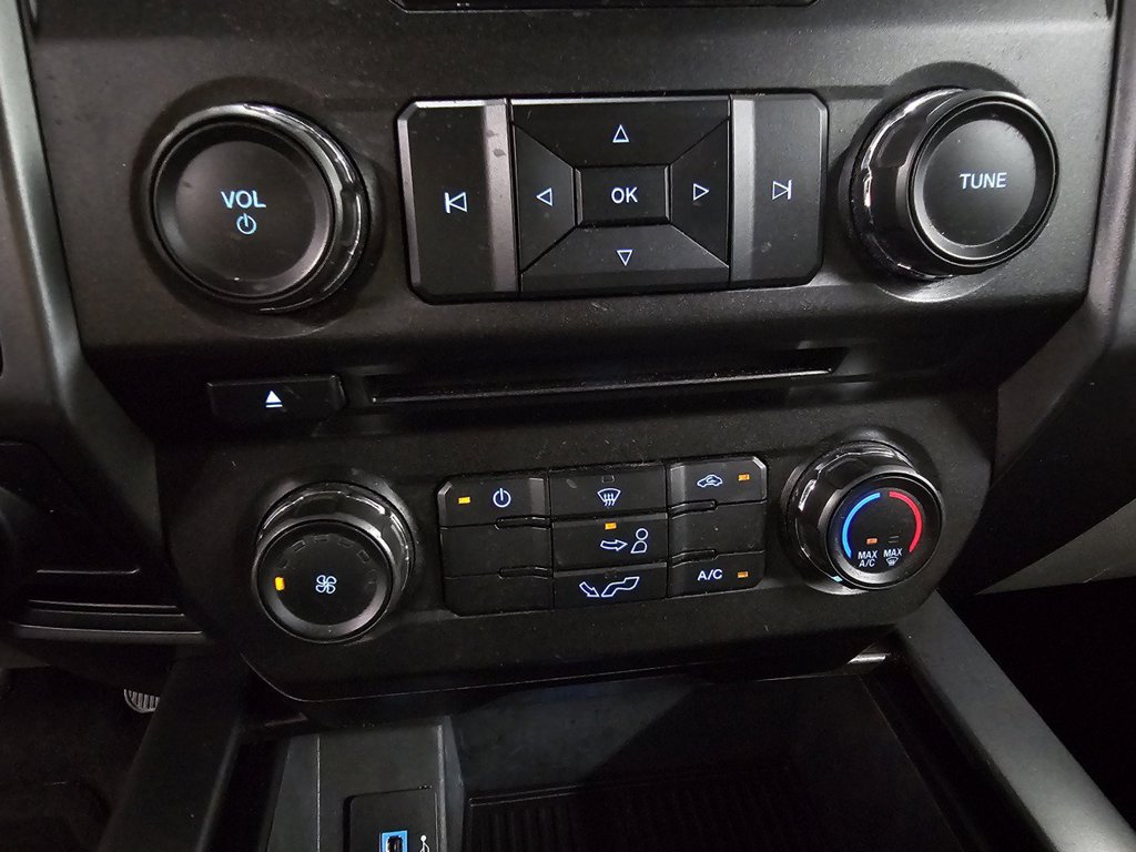 Used 2017 Ford F150 XLT w/ Trailer Tow Package AWD/4WD image 18