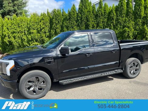 Used 2023 Ford F150 Lightning XLT w/ Equipment Group 312A High AWD/4WD image 4