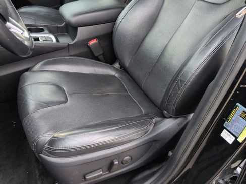 Used 2020 Hyundai Santa Fe SEL w/ Convenience + Premium Package image 15