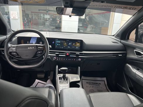 Certified 2026 Kia Sportage X-Line AWD/4WD image 15