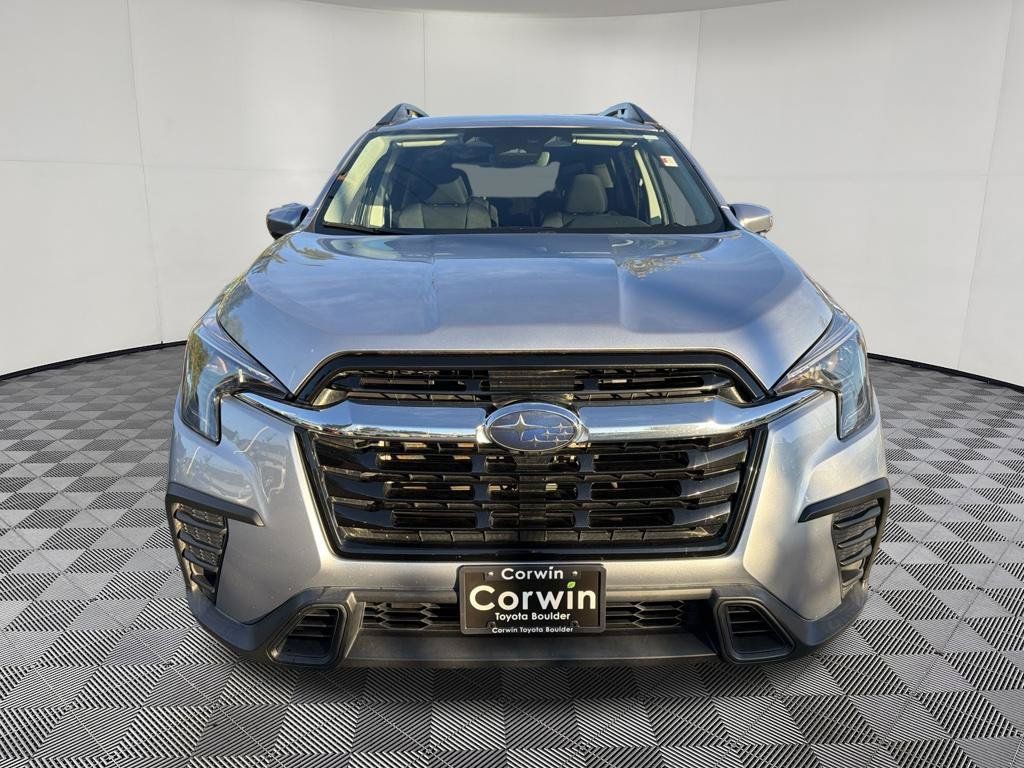 Used 2024 Subaru Ascent Premium w/ Convenience Package AWD/4WD image 2