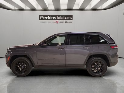 New 2026 Jeep Grand Cherokee Laredo