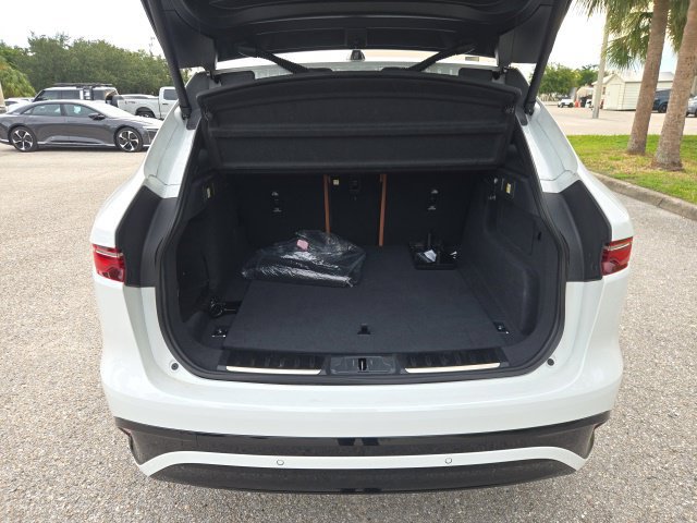 Used 2026 Jaguar F-PACE R-Dynamic S AWD/4WD image 9