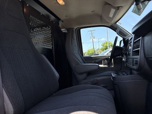 Used 2024 Chevrolet Express 2500 w/ Driver Convenience Package RWD image 29