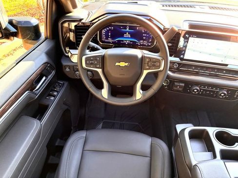 New 2025 Chevrolet Silverado 2500 LT image 21