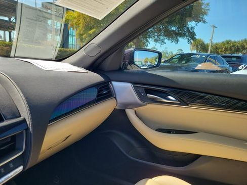 Used 2020 Cadillac CT5 Premium Luxury image 32