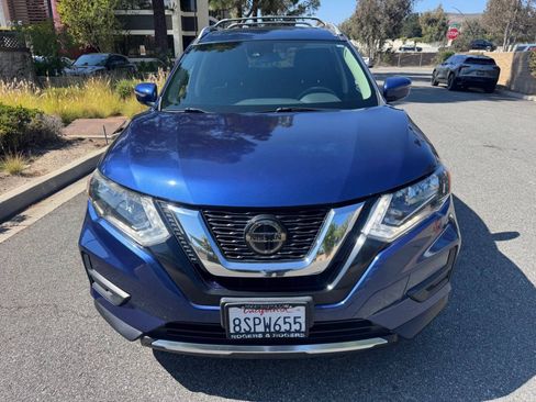 Used 2020 Nissan Rogue SV FWD image 6