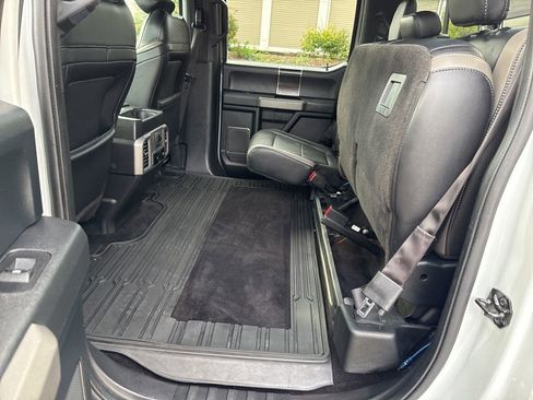 Used 2017 Ford F150 Raptor w/ Equipment Group 802A Luxury image 55