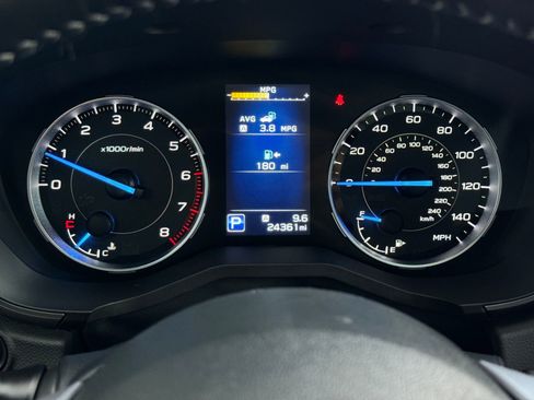 Used 2021 Subaru Ascent Limited w/ Technology Package image 17