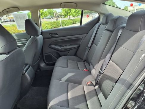 Used 2025 Nissan Altima 2.5 SV FWD image 17