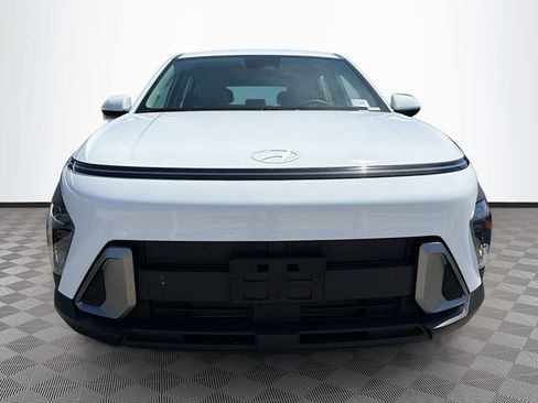 New 2026 Hyundai Kona SE AWD/4WD image 2
