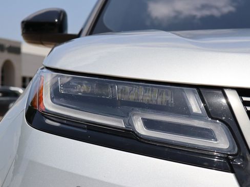 Used 2018 Land Rover Range Rover Velar R-Dynamic SE image 5