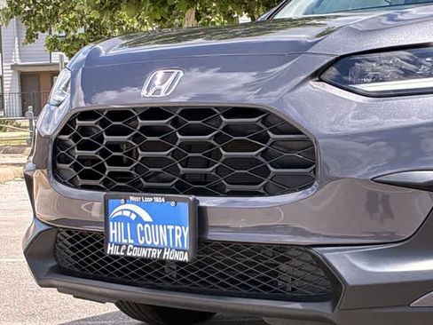 Certified 2026 Honda HR-V LX image 12