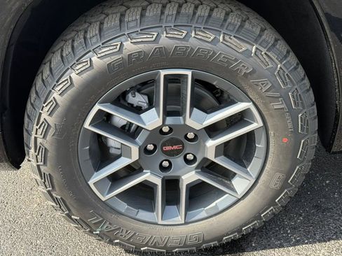 New 2026 GMC Terrain AT4 AWD/4WD image 12