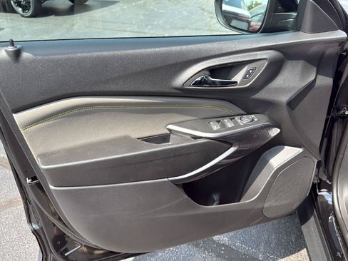 New 2026 Chevrolet Trax ACTIV w/ Driver Confidence Package FWD image 18