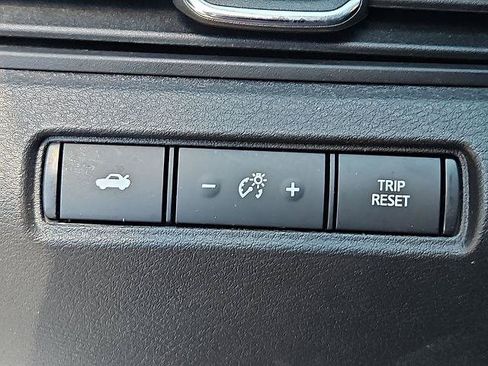 Certified 2023 Nissan Altima 2.5 SR FWD image 24