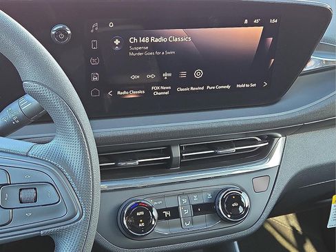 New 2026 Buick Envista Preferred w/ Convenience II Package image 16