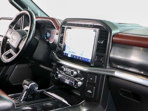 Used 2021 Ford F150 Lariat w/ Equipment Group 502A High image 27