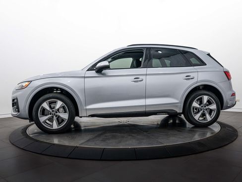 Used 2024 Audi Q5 2.0T Premium Plus w/ Premium Plus Package AWD/4WD image 7