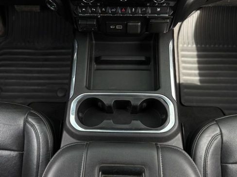 Used 2019 Chevrolet Silverado 1500 LTZ image 30