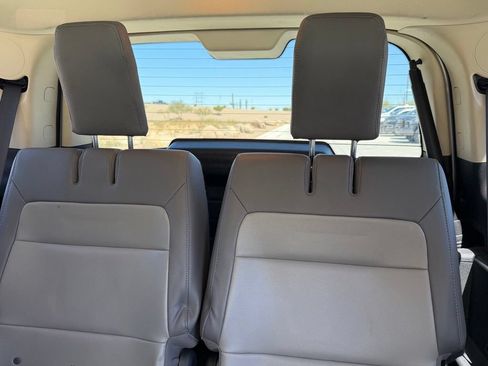 Used 2016 Ford Flex SEL w/ Equipment Group 202A FWD image 8