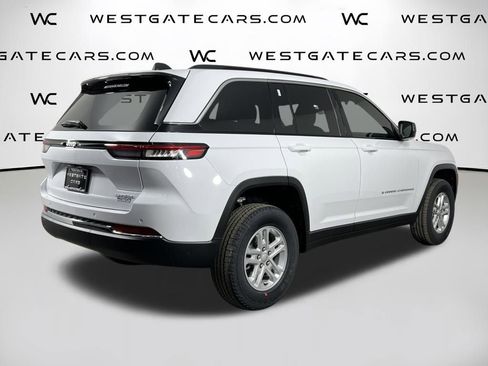 New 2025 Jeep Grand Cherokee Laredo image 46