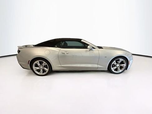 Used 2019 Chevrolet Camaro SS RWD image 9