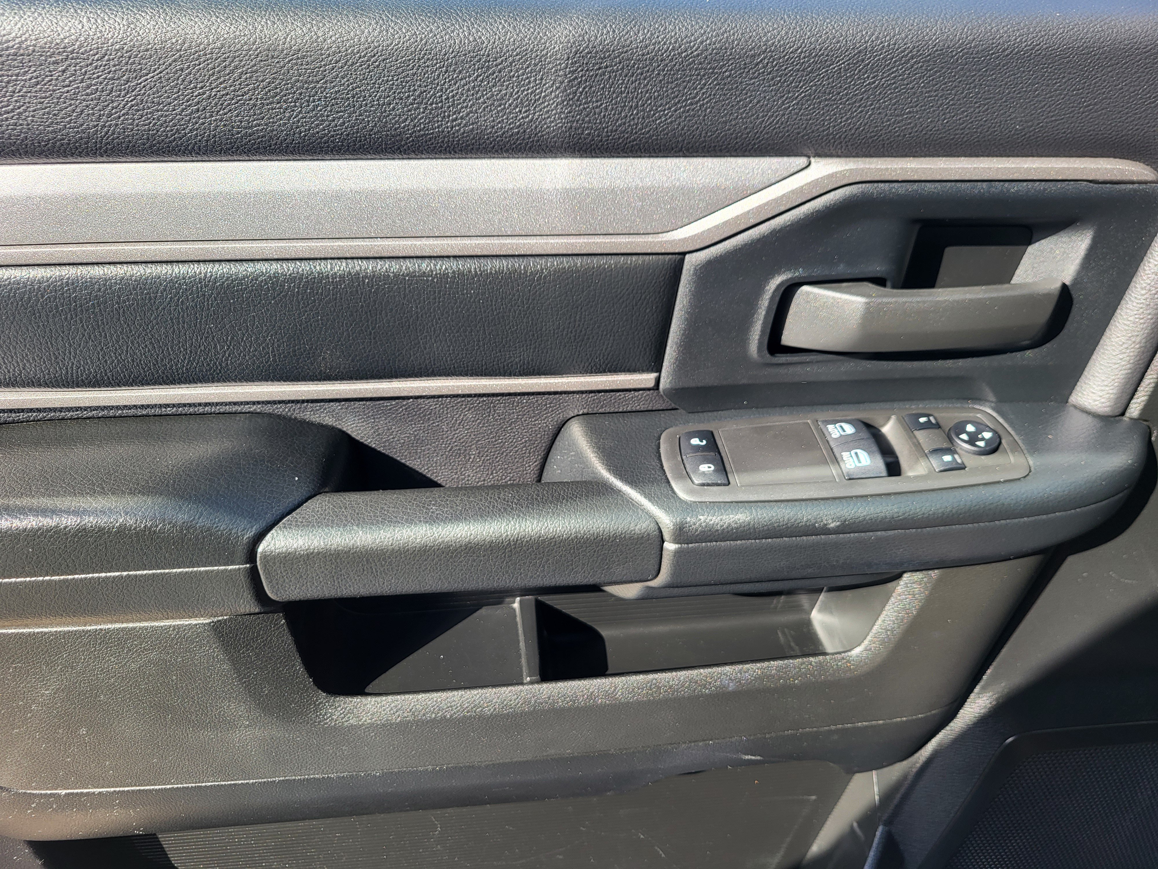 Used 2022 RAM 2500 Tradesman AWD/4WD image 26