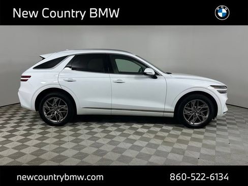 Used 2025 Genesis GV70 2.5T w/ Select Package AWD/4WD image 8