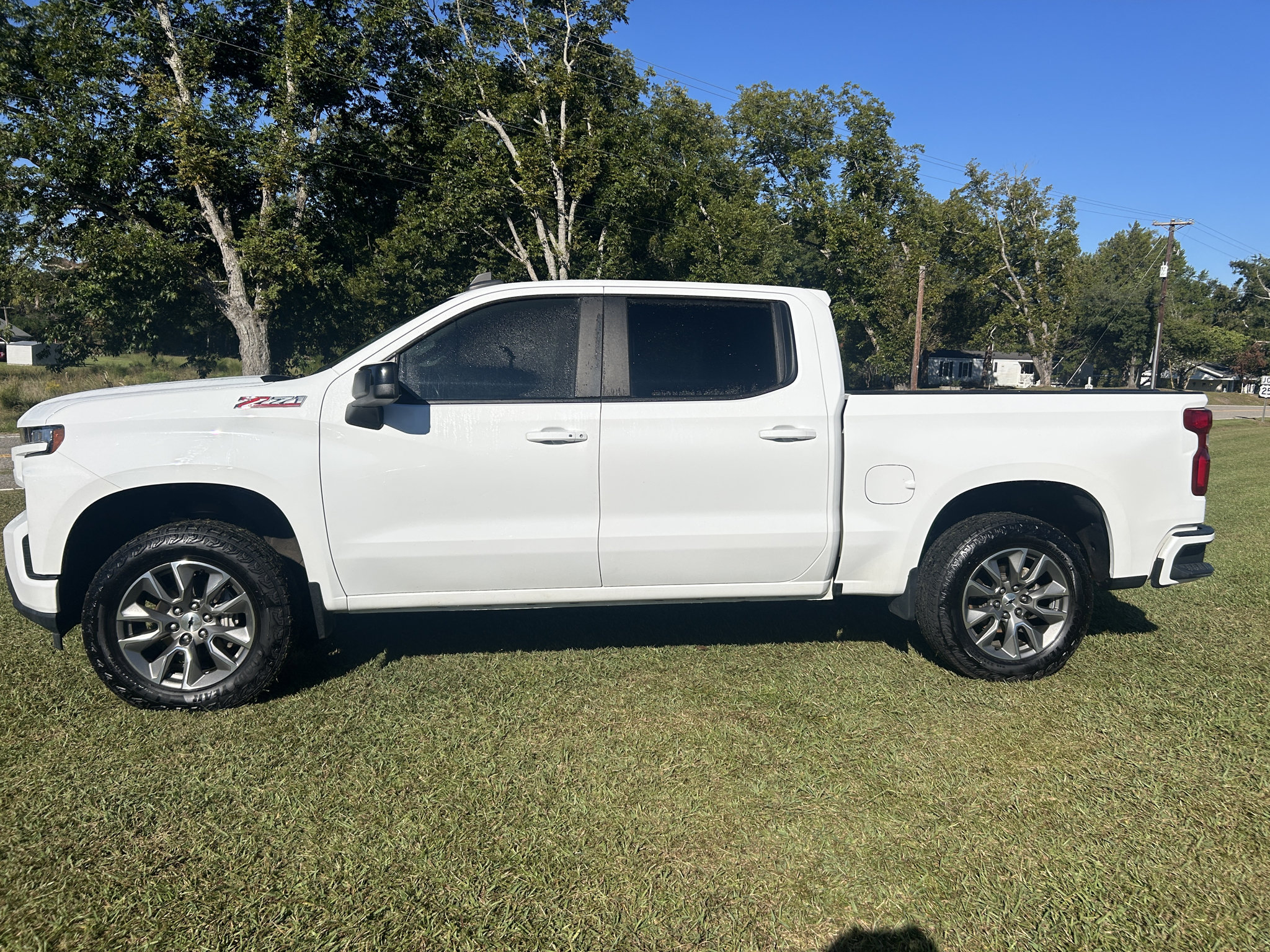 Used 2020 Chevrolet Silverado 1500 RST AWD/4WD image 9