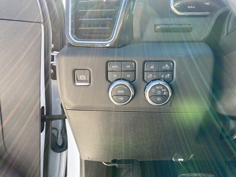 Used 2026 GMC Sierra 3500 Denali w/ Denali Reserve Package AWD/4WD image 27